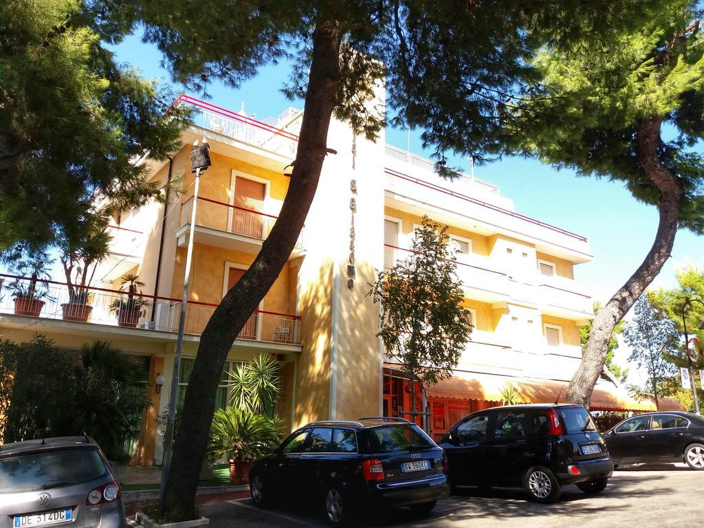 Hotel San Giacomo Monteprandone Zewnętrze zdjęcie